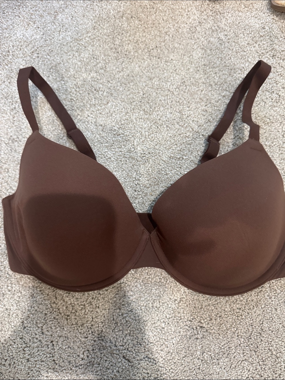 SKIMS Smooth T-Shirt Bra in Rich Brown
